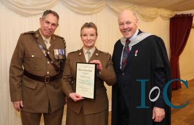 2022-fellows-gowning-Pte Sarah Robinson-2400